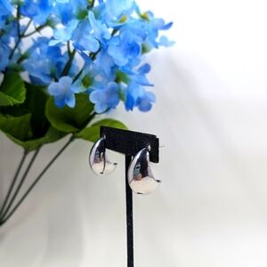 Gorgeous Silver Plated Dome Hoop Style Vintage Earrings